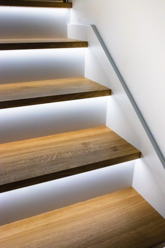 wanga przy schodach - listwa wysokoa.jpg